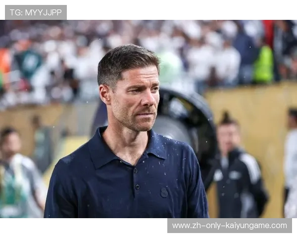 再见皇马！2亿巨星彻底失宠！一进一出解决内讧，挖英超头牌替代